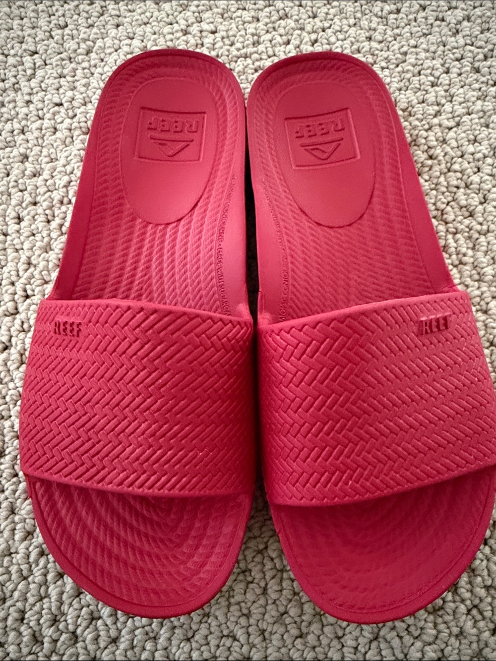 Reef Women's Red Slide Sandals size 7